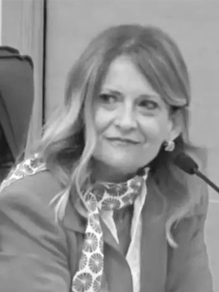 CLAUDIA BENEDETTI